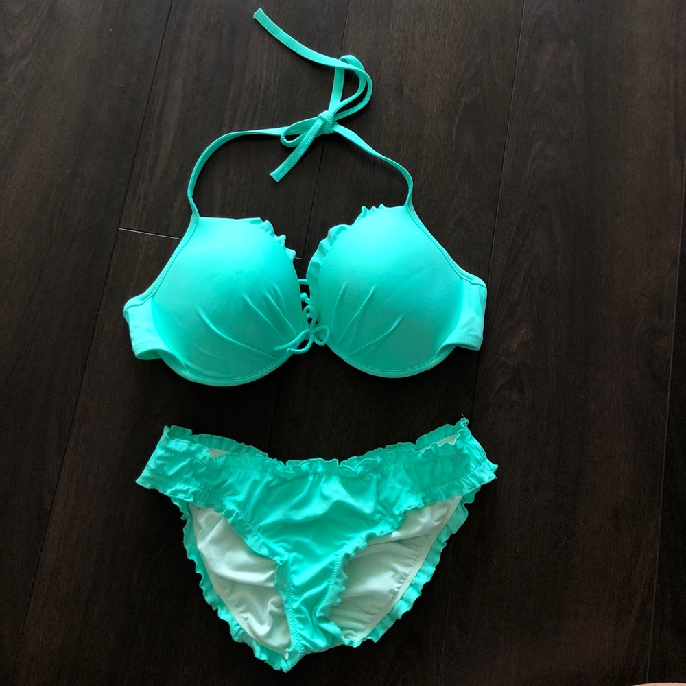 Victoria’s Secret Turquoise Bikini